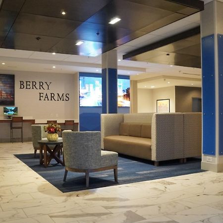 Holiday Inn Express & Suites Franklin - Berry Farms By Ihg المظهر الخارجي الصورة