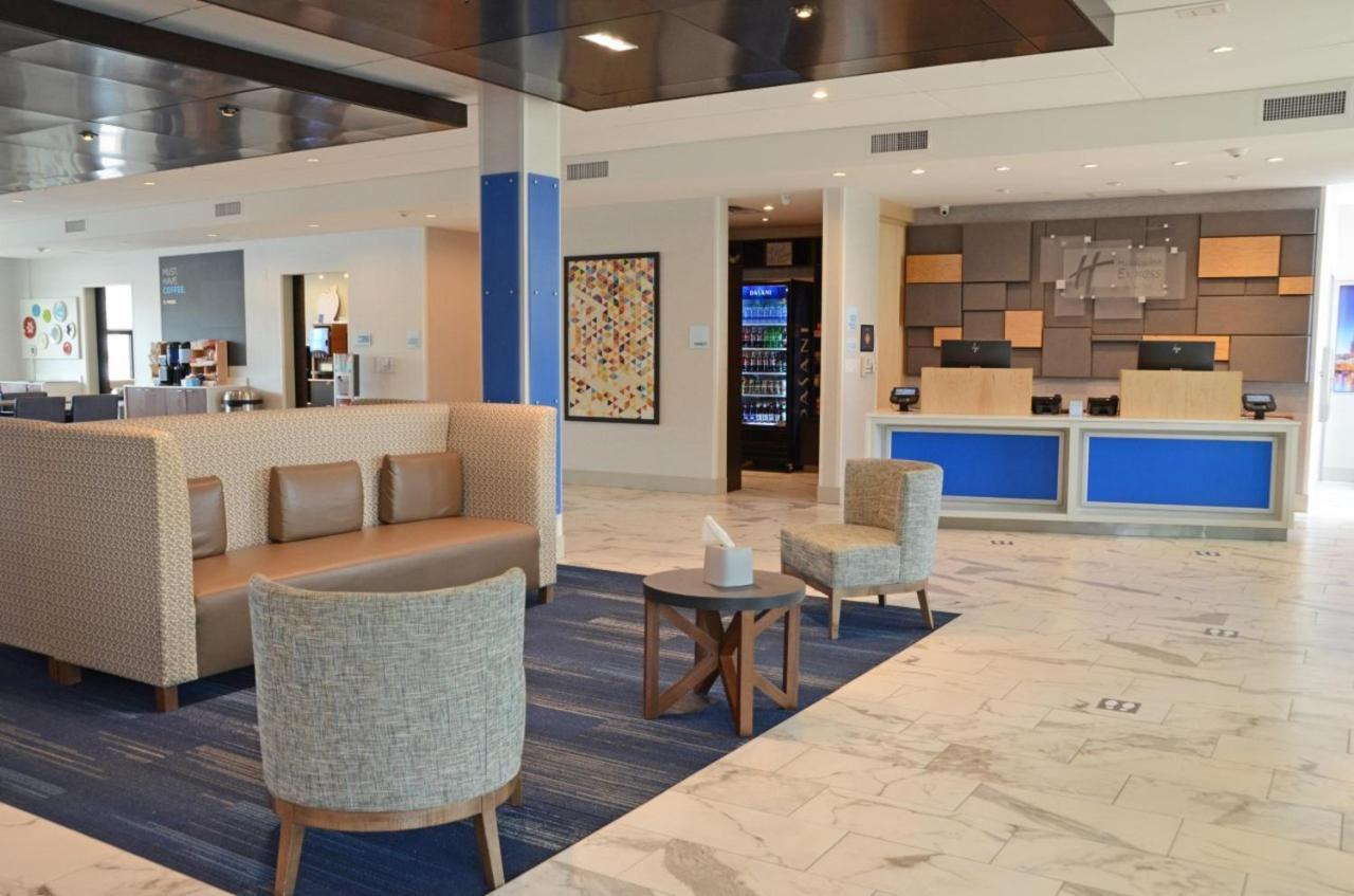 Holiday Inn Express & Suites Franklin - Berry Farms By Ihg المظهر الخارجي الصورة